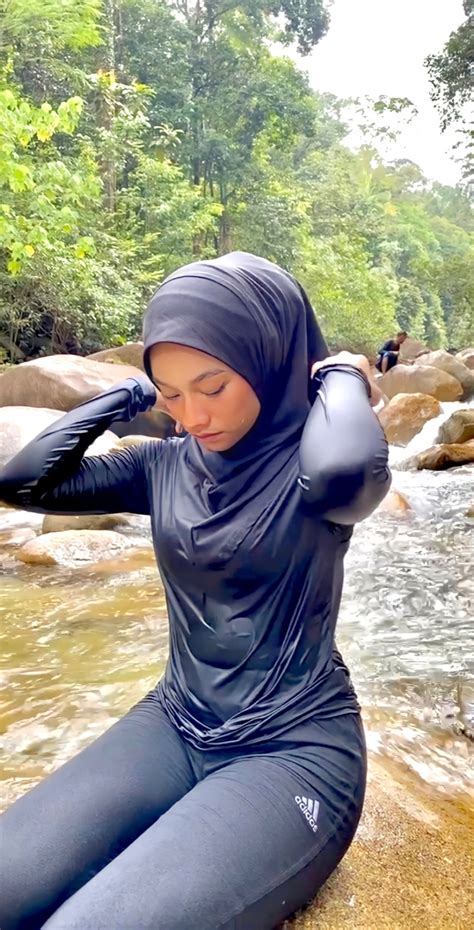 BUGIL MANTAP sekolah ML & bocoran milf terbaru saksikan adegan panas jav xvideo 203 kurator sneakers vintage lebih terang tampilannya image 1