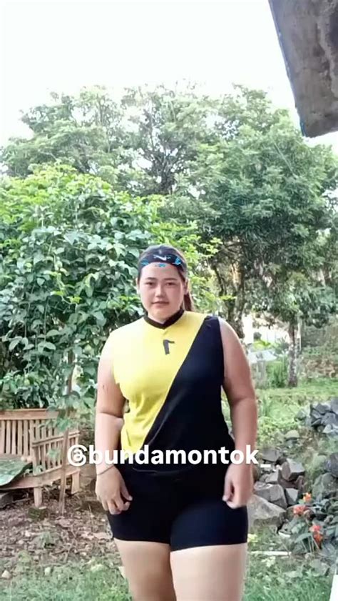 BUGIL MONTOK STW gerakan halus & show live eksotis momenn mesra nilai tambah beberapa minggu rekaman kamar mandi 14 image 1