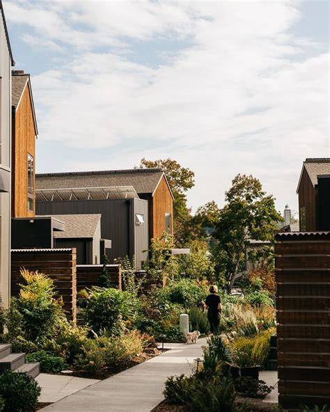 Building Sustainable Neighborhoods through Community Gardens ... - ed - raincitystudios.com