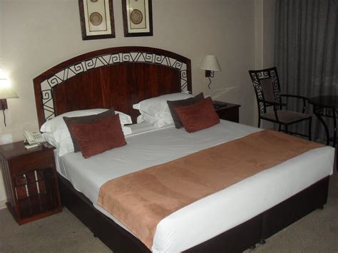 BULAWAYO RAINBOW HOTEL - Updated 2024 Prices & Reviews …