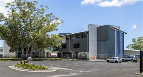 BUNDABERG STATE HIGH SCHOOL - Dun & Bradstreet