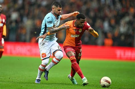 Başakşehir Teknik Direktörü Çağdaş Atan: Oyun iyi giderken kolay gol yedik - Futbol Haberleri