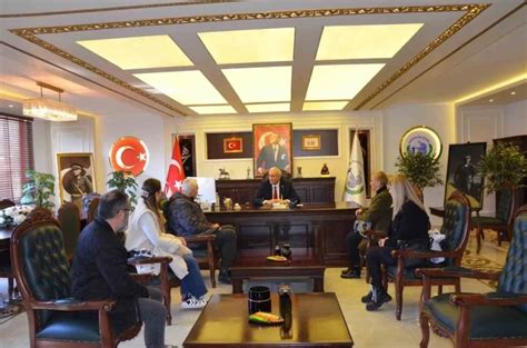 Başkan Bakkalcıoğlu, THM koro şefi ve koro başkanları ile bir araya geldis