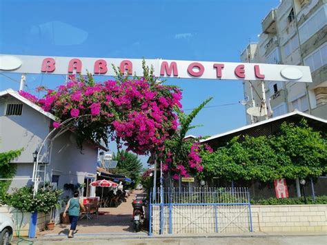 Baba Kamil Motel. 