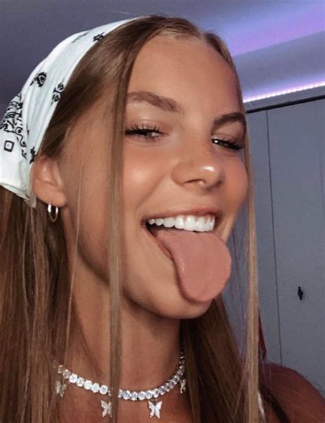 🍆 [CLIP] Babe Sloppy Head Onlyfans Leaked