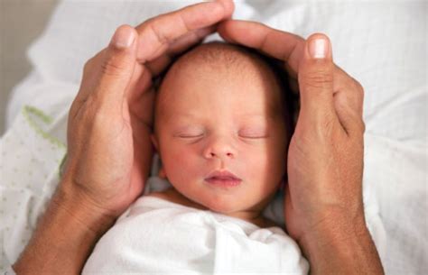 Baby and you, la guía de la vida real para el nacimiento y los bebés. - Analyzing social settings a guide to qualitative observation and analysis.