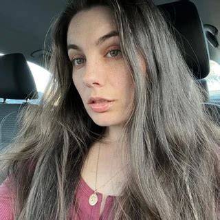 Babylizzy18 Nude