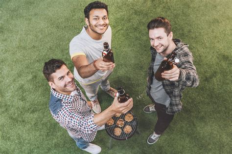 1. Assign Responsibilities. The first step when it comes to bachelor party planning is figuring out who, exactly, is doing the planning. Some grooms like to be more involved and want to select everything from the location …. 