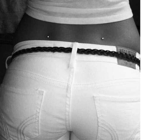 Back dimple piercing. Oct 13, 2022 · ==Everything you need to know about the Back Dimples Piercing==How much does it hurt?Where should it be placed?How long does it take to heal?What are the com... 