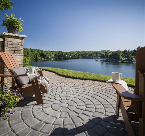 Backyard paver patio. Summer is just around the corner, which means it’s time to start thinking about your outdoor entertaining space. Whether you’re planning on hosting a backyard BBQ or simply want a ... 