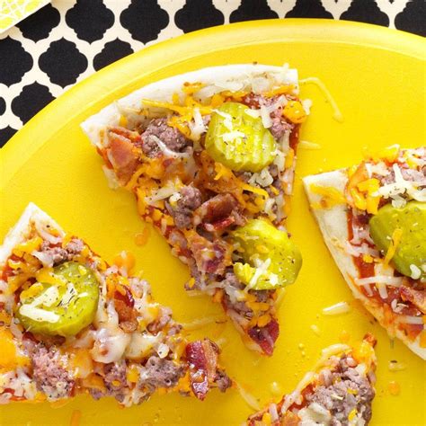Bacon cheeseburger pizza. Place the pizza on a pizza pan on the center rack of the oven. Bake for approximately 11 minutes or until the cheese starts to become golden brown. Remove the pizza from the oven and place it on the cardboard circle that is provided. Allow the pizza to cool for a few minutes before using a pizza cutter to cut it into slices. 
