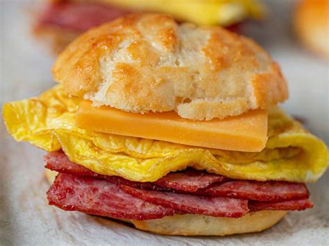 Bacon egg and cheese biscuit. Directions. Whisk the eggs, milk, a pinch of salt and a couple of grinds of black pepper in a small bowl until smooth and combined. Heat the vegetable in a medium non-stick skillet over medium-low ... 
