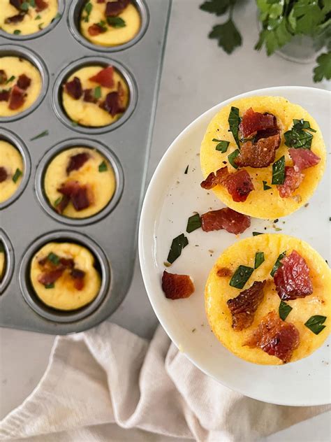 Bacon gruyere egg bites. Starbucks Sous Vide Egg Bites, Bacon and Gruyere, 21 oz Made with cage-free whole eggs 17g protein per serving Gluten free. 