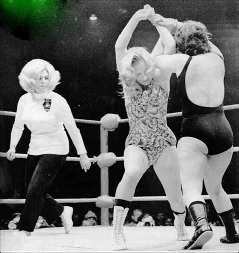 Badass ladies wrestling: 10 awesome old photos Boing Boing