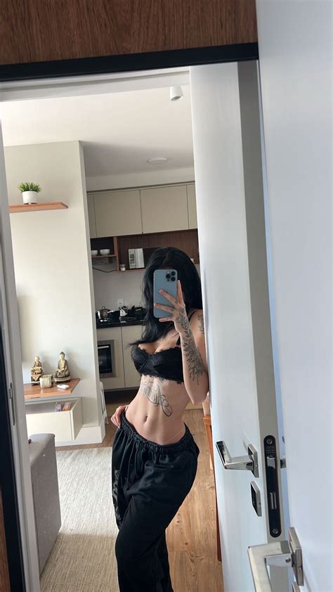 Baddie.Lizzie Onlyfans Leak [CLIP] 💋