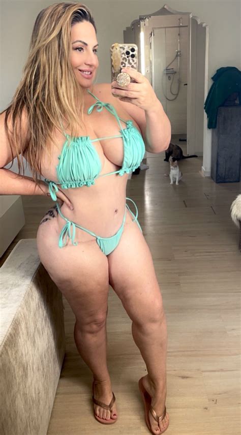 🍑 XxX Baddiemi1 Onlyfans Leak