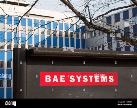 BAE Systems plc is one of the world's leaders in designing, producing and marketing defense and aerospace systems and equipment. The activity is organized mainly around three families of products and services: - land-based equipment: combat vehicles, tanks, missile launchers, artillery systems, munitions, etc.; - electronic communication, …