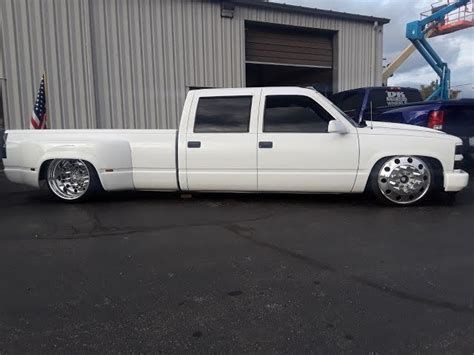 Bagged Chevy Dually Build