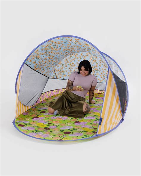 Baggu Pop Up Tent For Sale That's Built To Last