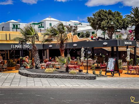 Bahía Beach in Costa Teguise - Restaurant reviews