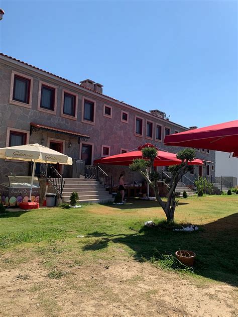 veodersti.rgarabwor.edu.pl. 