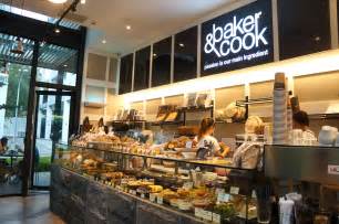 Baker Cook Yelp Barcelona
