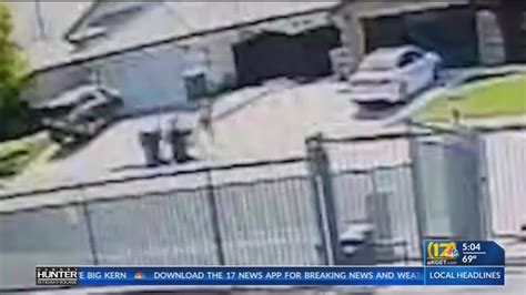 Bakersfield teens escape sidewalk assault; parents track down suspect for police