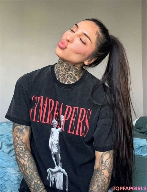 Anyone with throat tats is not natty. I think she has admitted to juice. She also sounds like a man. I've made a previous post about her and she's juicy cus she admitted to used test before with primo and has more a jawline and deeper voice than 90% of the average men.