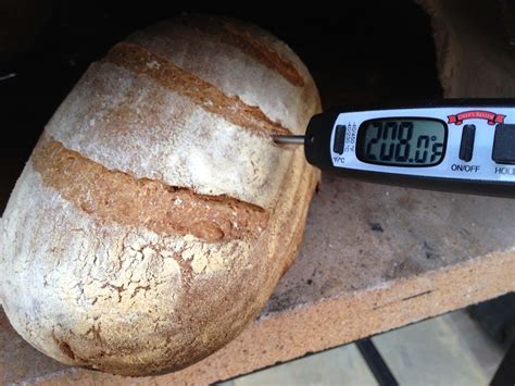 Baking temp of bread. For standard bread, the best baking temperature is 220-230C (435-450F). Midway through, the heat can be turned down to 200-210C (390-410F) to dry the core of the loaf without risk of … 