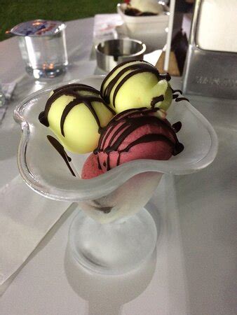 Balaban Dondurma Profiterol Tripadvisor.