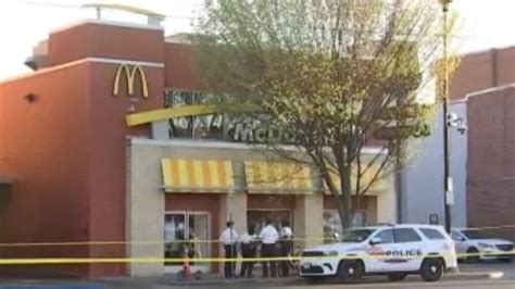 Balacera en McDonald’s deja a un hombre muerto al noreste de DC