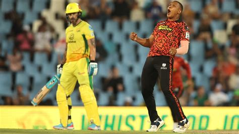 Ball by Ball Commentary & Live Score - USA vs CAN, 1st Match, Group A (2025)