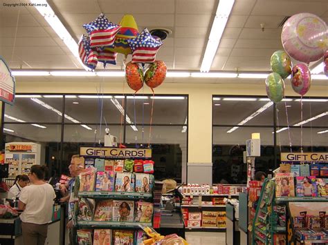 Safeway fills helium balloons at the Checkout stations of most stores. For balloon bouquets, check the Floral and Gift department. The store charges $2 per balloon, but the price may vary according to the size. You can get your balloon filled for free if you buy them from Safeway.