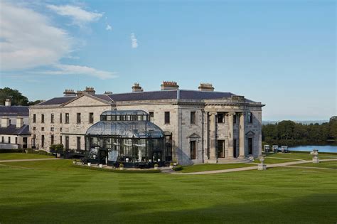 Ballyfin demesne. Ballyfin Special Packages 2023 Romantic Package – 1 night Enjoy a romantic getaway at Ballyfin. Perfect for a proposal or mini-moon, today is just the two of you, spend the afternoon exploring the demesne on a tandem bike or a leisurely drive in a golf buggy, enjoy a boat trip across the lake, visit the tower, grottos and walled gardens. 