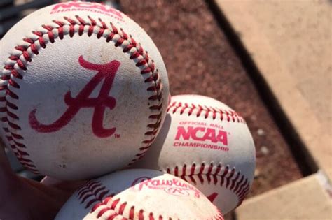 Bama baseball. Apr 29, 2023 · After coming up short in the series opener on Friday, Alabama baseball looks to even up the series in a Saturday afternoon contest against the LSU Tigers. Alabama trailed 8-1 headed to the ninth ... 