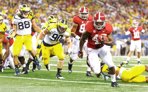 Bama vs michigan. Jan 1, 2024 · The Crimson Tide own a 3-2 edge in the all-time series versus Michigan, including a 35-16 victory in the last meeting in the 2020 Citrus Bowl. This CFP Semifinal will kick off at 5 p.m. ET from ... 