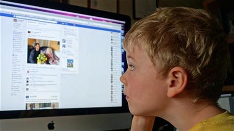 Ban social media for kids? Fed-up parents in Senate say yes