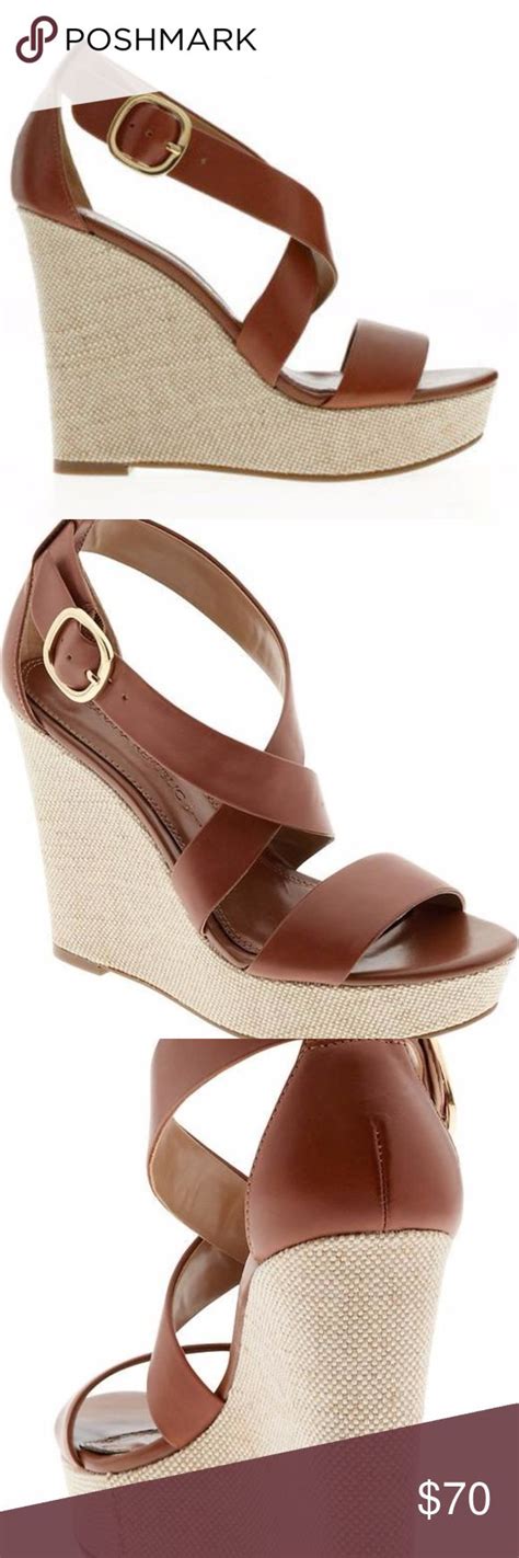 Banana Republic: Summer sandals: our top five picks. Milled