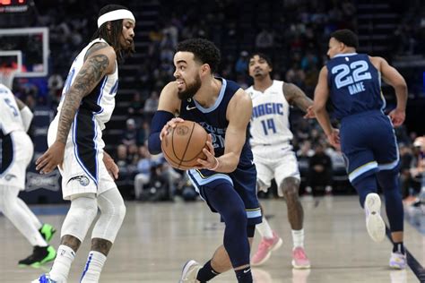 Bane’s 31 points, late free throws lead Grizzlies over Magic