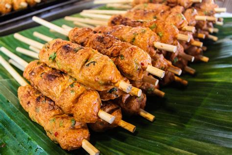 Bangkok travel guide your guide to bangkok street foods over 25 delicious thailand street food recipes you cant resist. - Daewoo kalos 1 5 litre manual sedan.