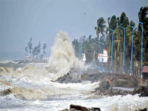 Bangladesh, Myanmar bracing as Cyclone Mocha set to make landfall
