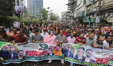 Bangladesh’s ruling and opposition parties hold rallies over who should oversee the next election