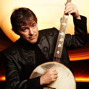 76. This is the discography of the Grammy-winning banjoist Béla Fleck which consists of 25 studio albums (15 solo, two with Tasty Licks, three with Spectrum, two with Sparrow Quartet, three with Abigail Washburn ), 12 collaboration albums, one live albums, three music videos, 15 singles (11 as lead artist and five as featured artist), and 76 .... 