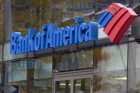 Bank of America profits grow 15%, avoids industry crisis