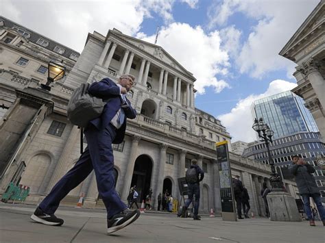 Bank of England joins US Fed in keeping interest rates unchanged after inflation declines