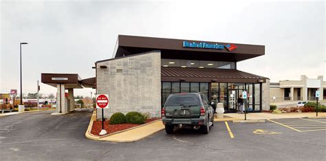 Bank of america lemay ferry. Programs, rates, terms and conditions are subject to change without notice. MAP # 5722533. Bank of America financial center is located at 5353 S Lindbergh Blvd Saint Louis, MO 63126. Our branch conveniently offers drive-thru ATM services. 