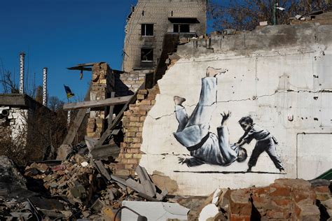 Banksy Ukraine 2024: Street artist unveils mural in Ukrainian …