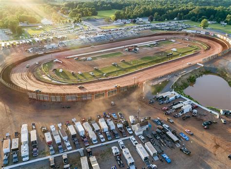 Baps motor speedway. History Maker: World of Outlaws Invade BAPS Motor Speedway in 2023. YORK HAVEN, Pa: Scott Gobrecht and Kolten Gouse have spent the last seven years improving the BAPS Motor Speedway facility and upgrading the racing experience for fans. It’s been a … 