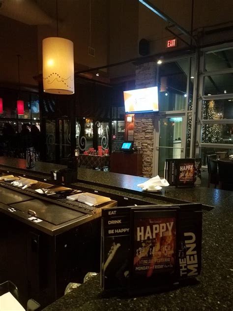 Bar louie perrysburg. Top 10 Best Bars in Perrysburg, OH 43551 - March 2024 - Yelp - The Brick Bar, Barr's Public House, Inside the Five - Perrysburg, Levi & Lilac’s Whiskey Room, Village Idiot, Swig, Bar Louie - Perrysburg, Six Fifths Distilling, Pioneer Inn Bar and Grill, Draftcade 