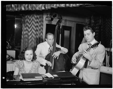 Barbara Carroll - Wikipedia